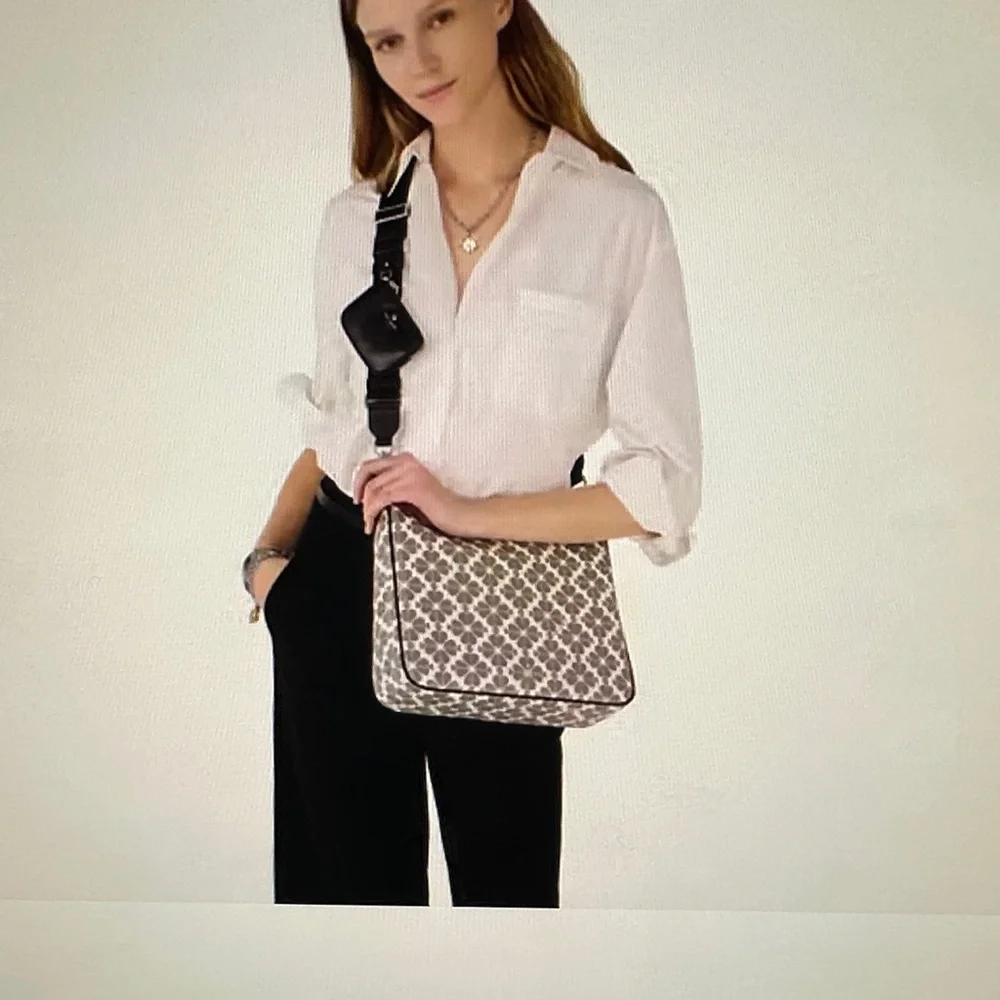 Kate Spade Large Crossbody - Picture 5 of 8
